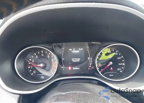 2020 Jeep Compass Sun And Wheel Fwd z USA, uszkodzony, nr VIN 3C4NJCBB2LT205894